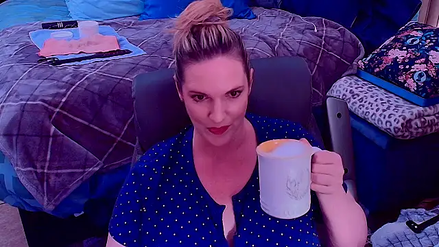 แชท XXX สดของ ninajaymes