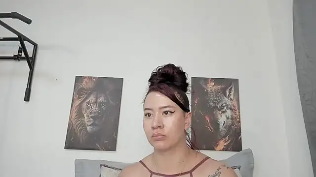XXX chat uživo modela AngelMartinss