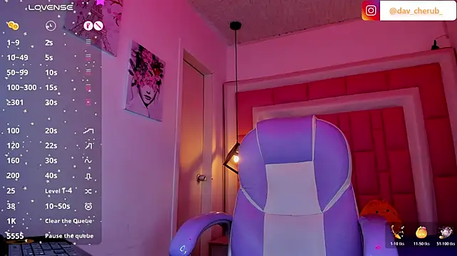 צ'אט XXX בשידור חי של cherub_
