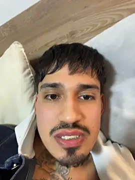 Mathias_vega Live XXX-Chat