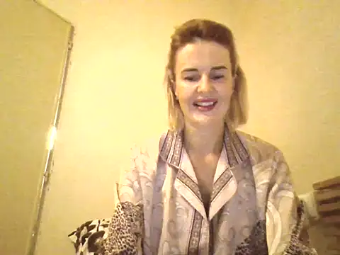 Nirayaa – Live XXX-chat