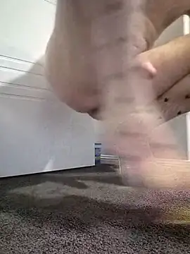 Shoeslut1's Live XXX Chat