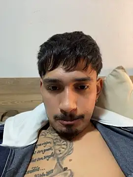 Mathias_vega Live XXX-chat