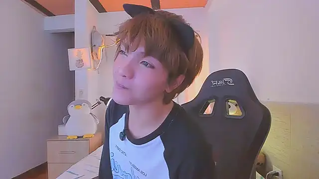 XXX chat uživo modela Sweet_Allan
