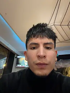 _Tomy08calderon Chat XXX in diretta