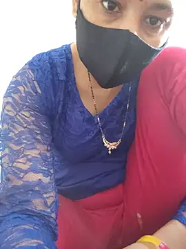 Vivicaa's Live XXX Chat