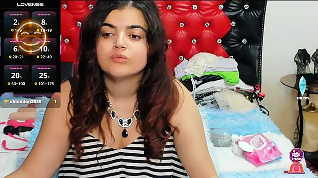 Hot_Falling_Devil: απευθείας συνομιλία ΧΧΧ