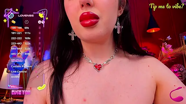 Mayzzie's Live XXX Chat
