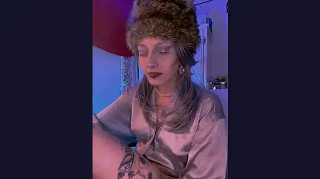 LiliJones_ Chat XXX in diretta