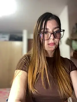 Chat XXX en directo de Cloew_Marz