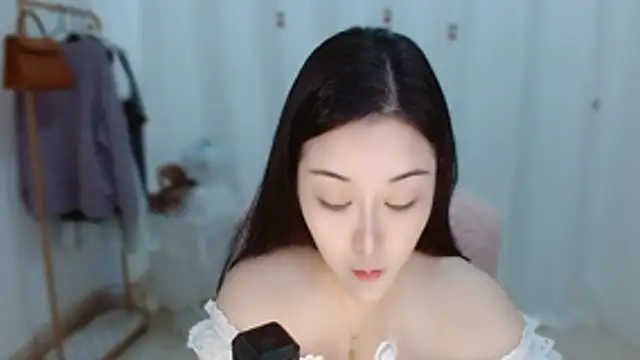 Amy-cnbaby's Live XXX Chat