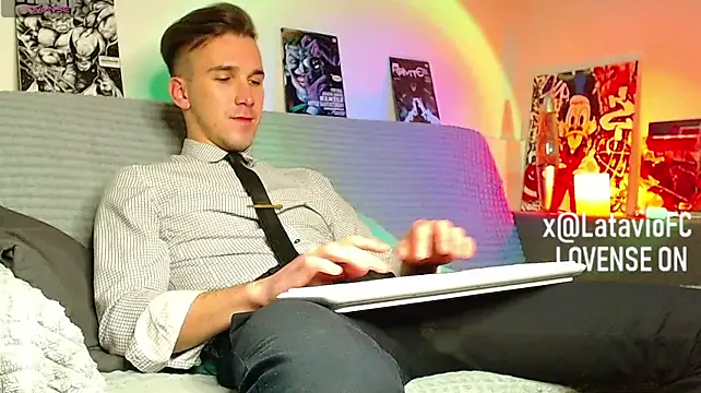 Midnighter_ Live XXX Chat