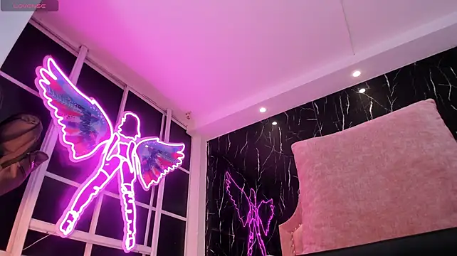 Chat +18 de Dani_Sweet_Ts ao vivo