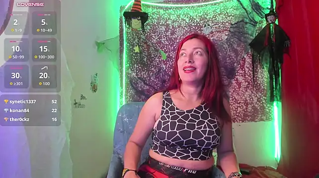 Chat +18 de Laura_hellss ao vivo