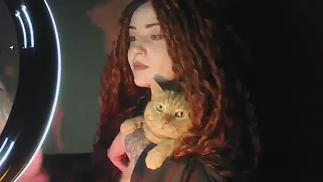 HarpyArtn Live XXX chat