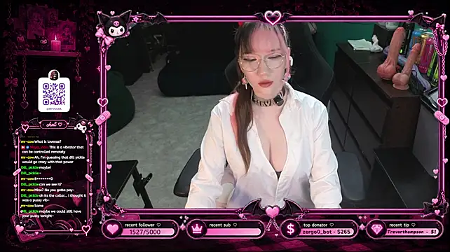Chat +18 de Maya_Viola ao vivo