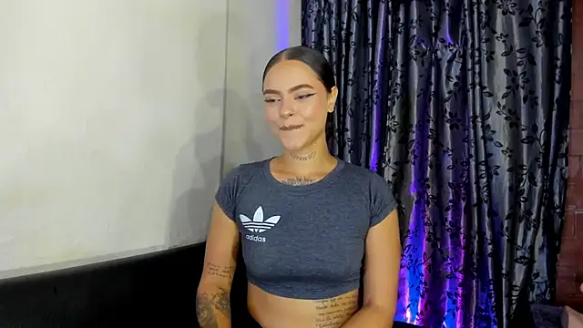Chat XXX Live Caroline420_