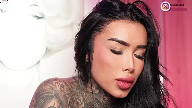 belllbonniien Live XXX chat