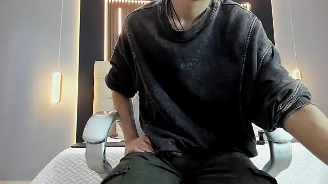 Cum_hunters' Live XXX Chat