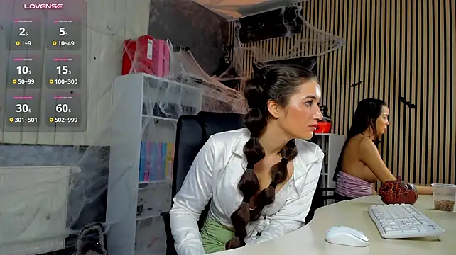 OfficeGirls Obrolan Langsung XXX
