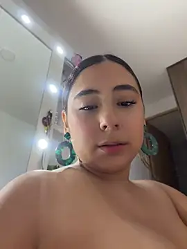 MelodyRey__ live XXX chat