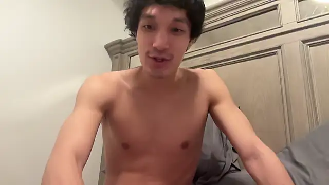 Chatroom XXX en direct de noah_novasmith