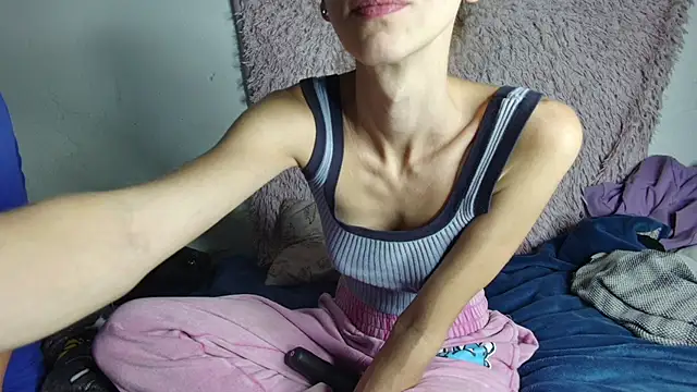 Baby_Viky 라이브 XXX 채팅