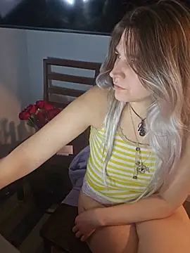 Živý XXX chat ScarletsWeb