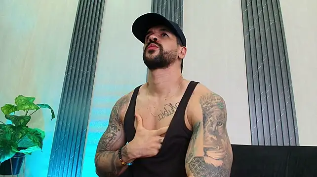 Show modela Petesevans na web-kameri