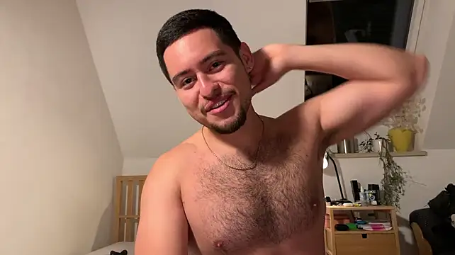 Show modela maxingold na web-kameri