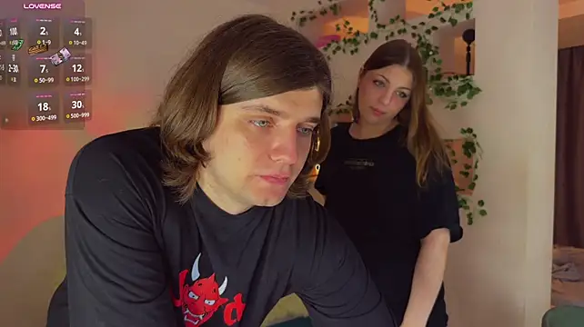 Онлайн чат XXX RobertAndLinela