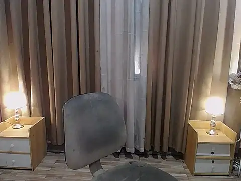 Онлайн чат XXX AshantTsiBigCock