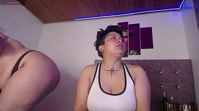 nat_evans8's Live XXX Chat