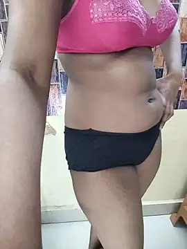 XXX chat uživo modela Bhoomi