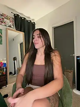 MilaSeren Show Webcam