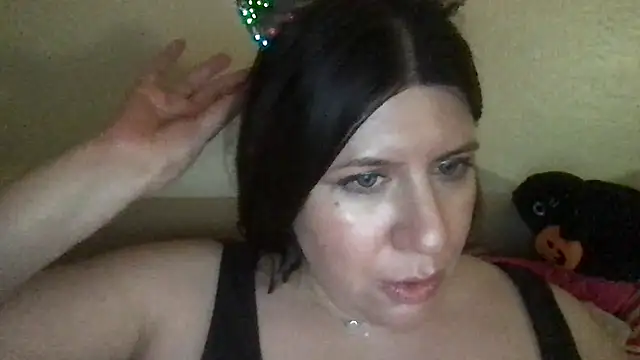HYPHYtype's Live XXX Chat