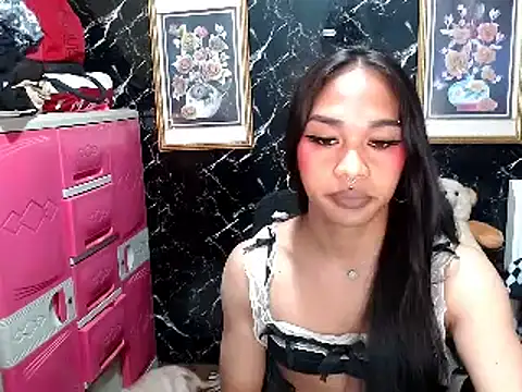 แชท XXX สดของ DestinyRose4u