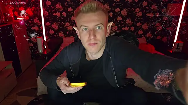 Živý XXX chat Vuitton