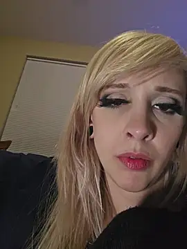 צ'אט XXX בשידור חי של AmethystFoxx