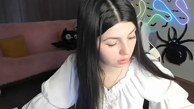 KisaModel's Live XXX Chat