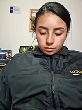 Angela__05 现场XXX聊天