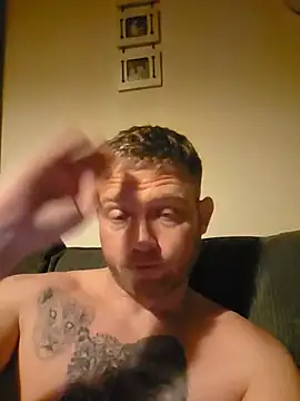 Chat XXX ao vivo de 10AlphaPapa01