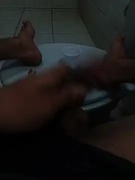 lucaspauzudo Шоу с уебкамера