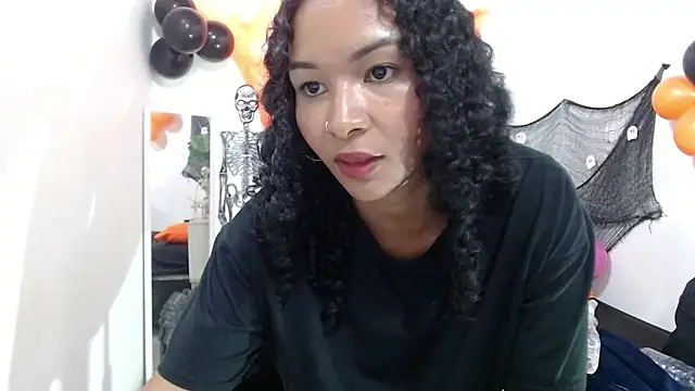 VeronnaSpicy's Live XXX Chat
