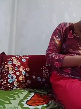 Bristy-Akter লাইভ XXX চ্যাট
