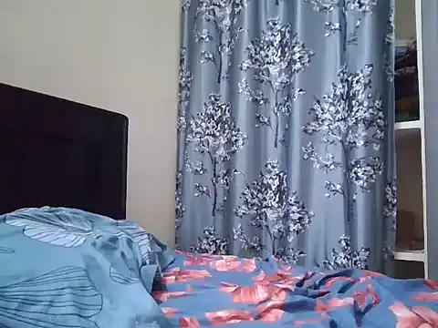 Telugu27 Adlı Modelin Canlı XXX Sohbeti