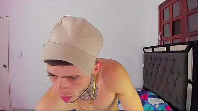 Chat XXX Live zeus_eddy