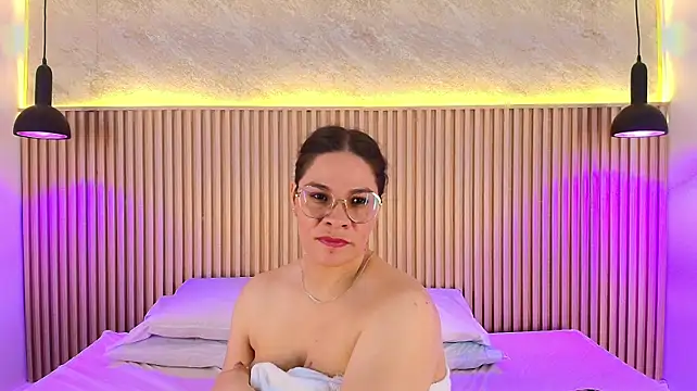 Czat XXX na żywo – big_tits_in_your_face