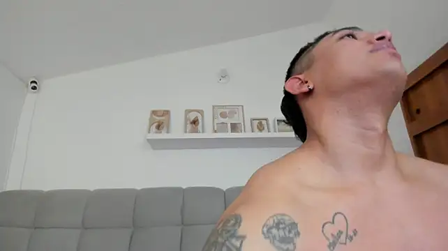 Show Webcam de erotic_sins