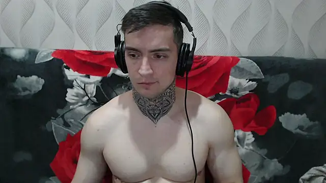 this_is_andy: онлайн-секс-чат